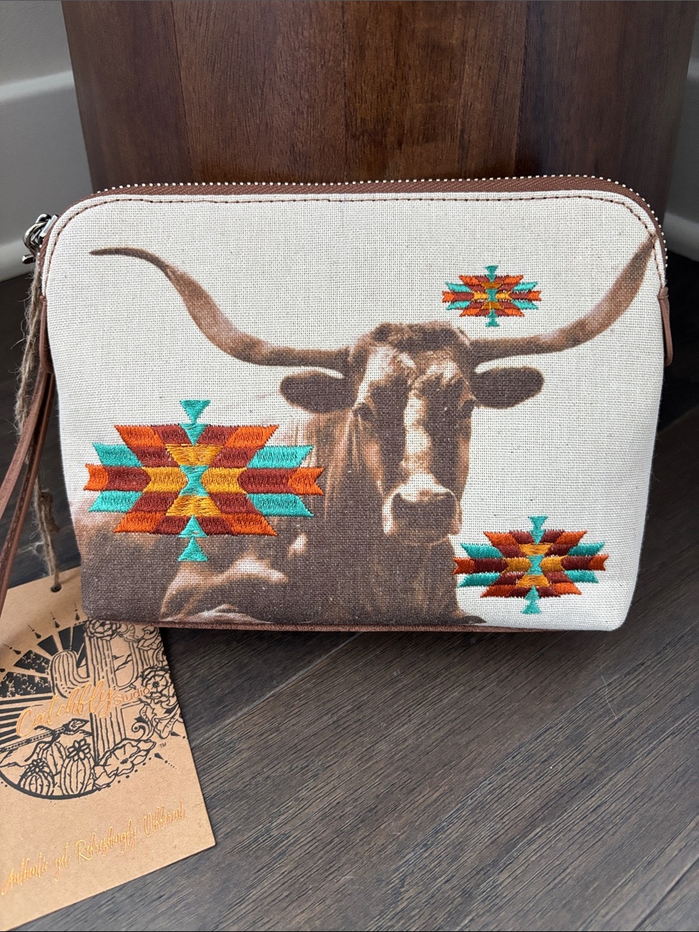 Catchfly Dome Wristlet,3 card holder,zip interior & top,embroidered Aztec,bull